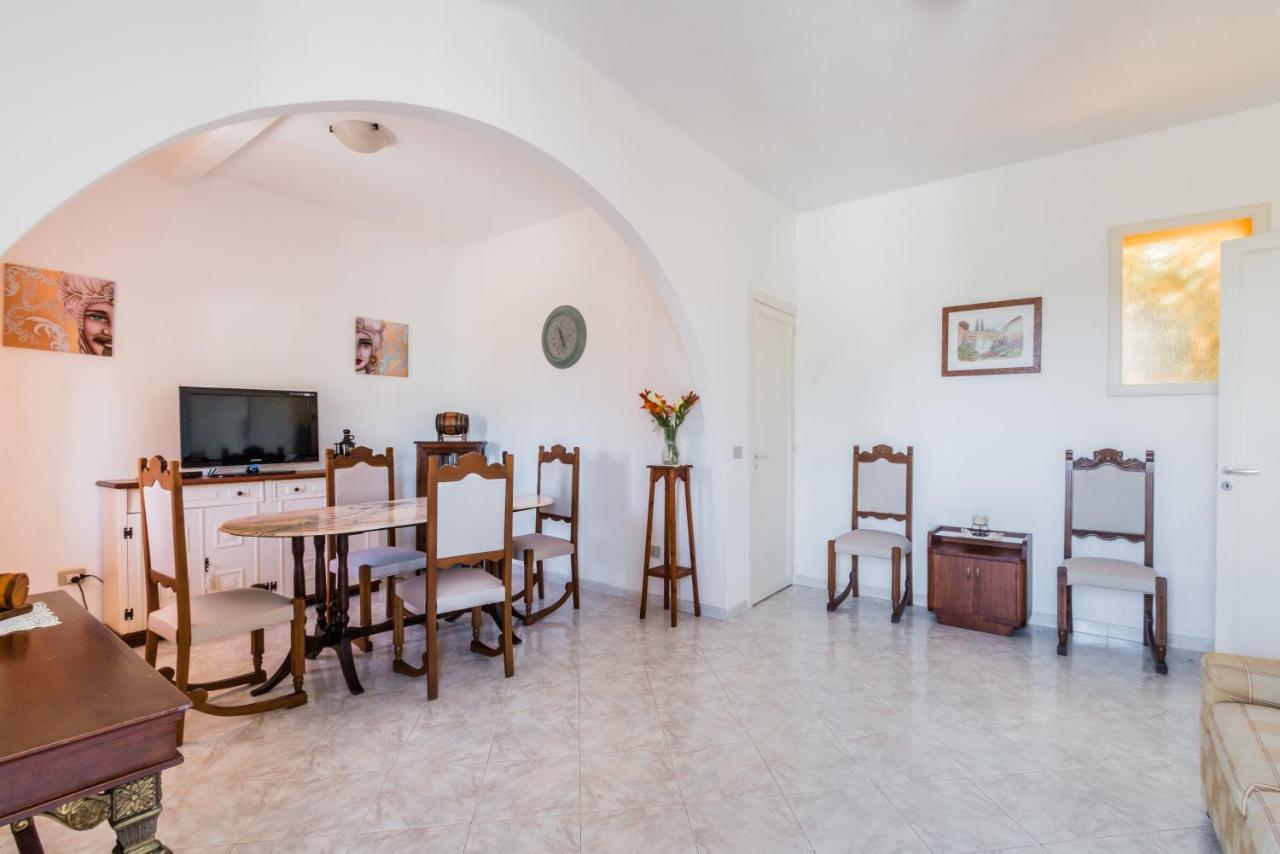 Villa Rosa Near The Sandy Beach, Parking & Wifi Noto Eksteriør bilde